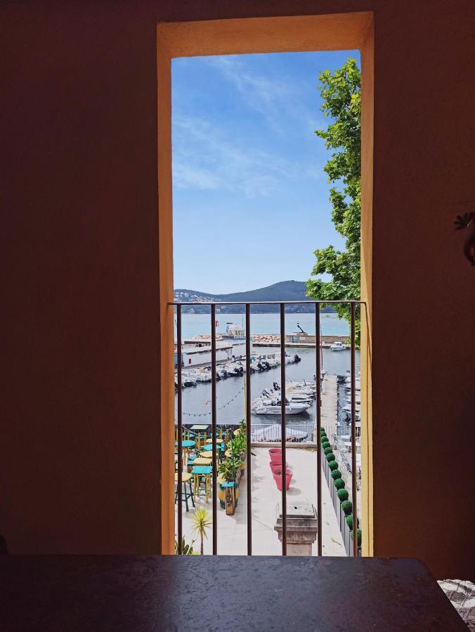 O Reves Ailleurs Bed & Breakfast Saint-Cyr-sur-Mer Exterior photo