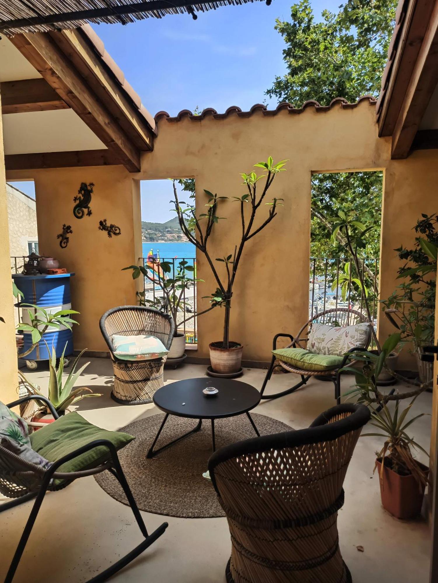 O Reves Ailleurs Bed & Breakfast Saint-Cyr-sur-Mer Exterior photo
